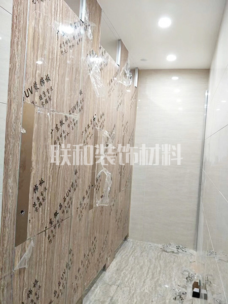 抗培特铝蜂窝复合隔断生产厂家