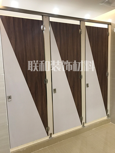东莞花色二代抗倍特卫生间隔断板