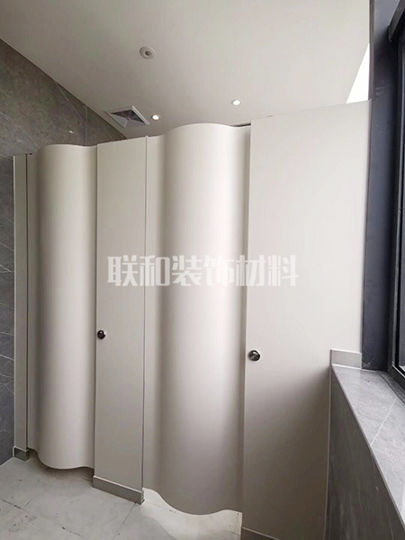 抗倍特卫生间隔断公司