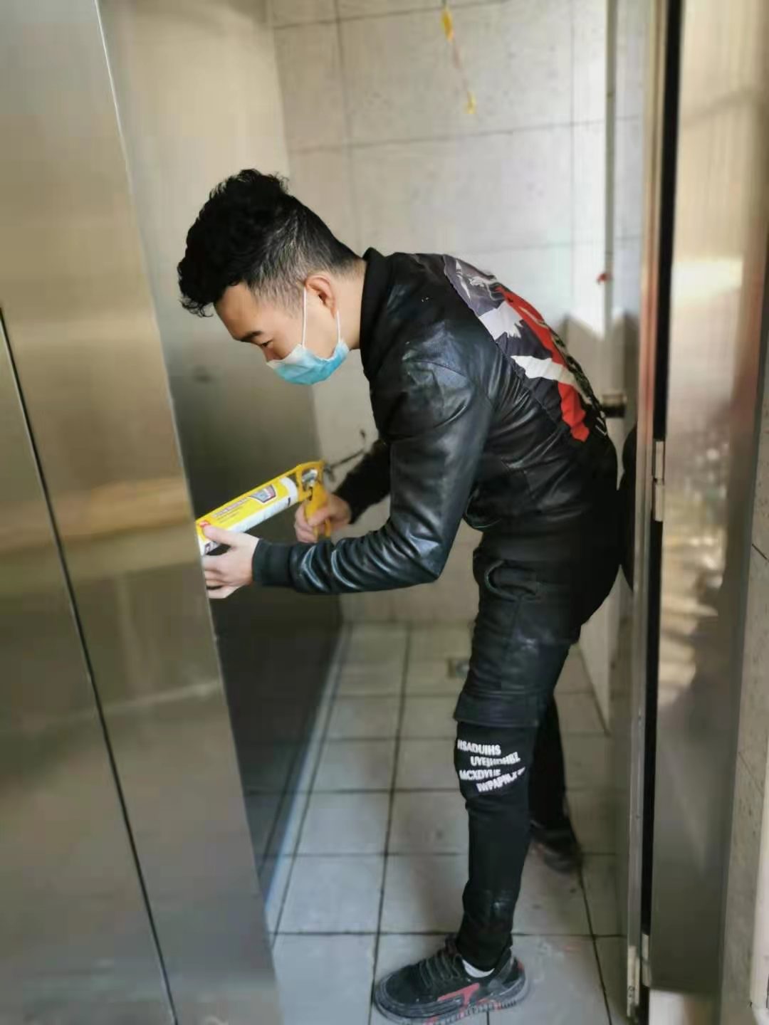 不锈钢卫生间隔断